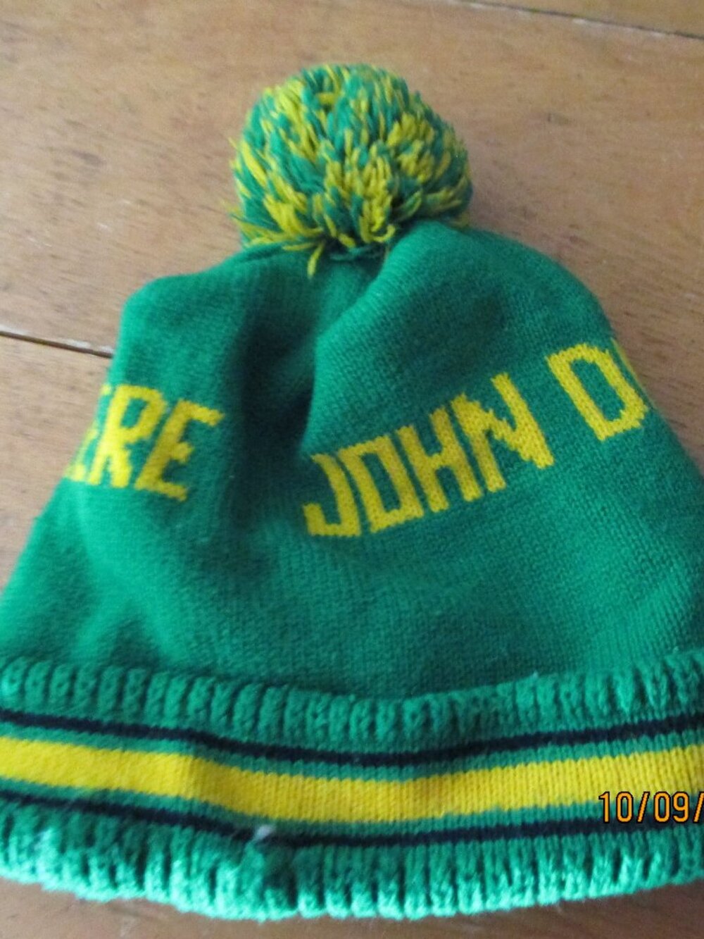 vtg John Deere pom knit spellout hat beanie